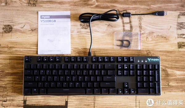 水中玩乐，雷柏V520RGB合金版防水机械键盘开箱体验(图4)
