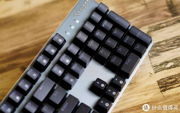 水中玩乐，雷柏V520RGB合金版防水机械键盘开箱体验(图12)