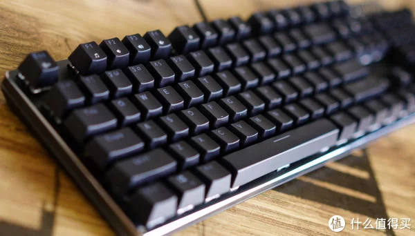 水中玩乐，雷柏V520RGB合金版防水机械键盘开箱体验(图8)