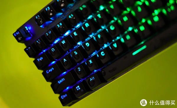 水中玩乐，雷柏V520RGB合金版防水机械键盘开箱体验(图34)