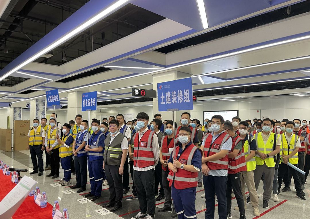 深圳地铁12号线首批单位工程暨人防工程通过验收(图1)