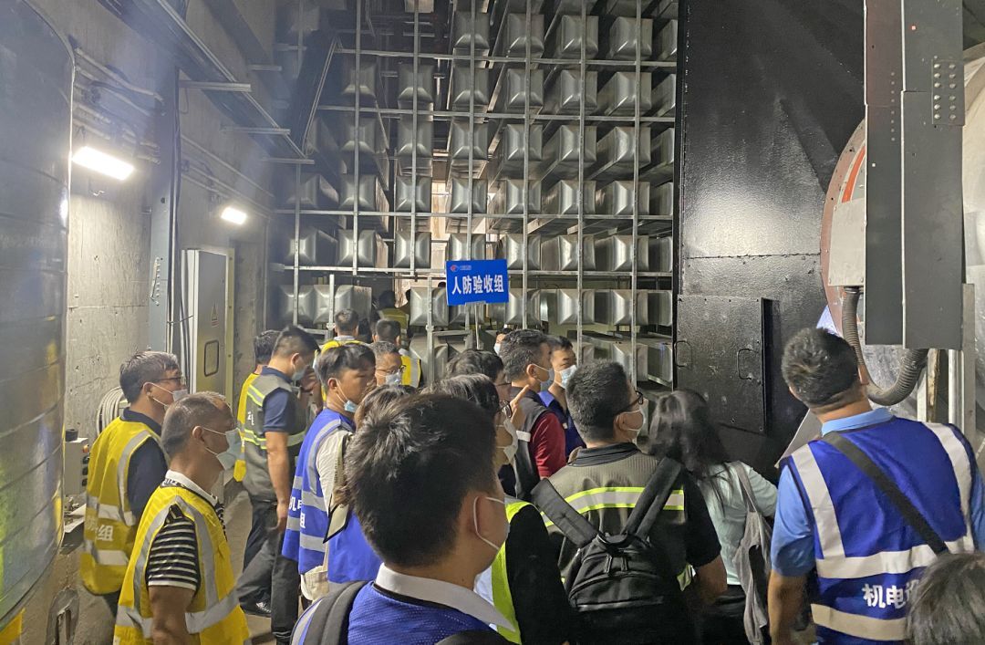 深圳地铁12号线首批单位工程暨人防工程通过验收(图4)