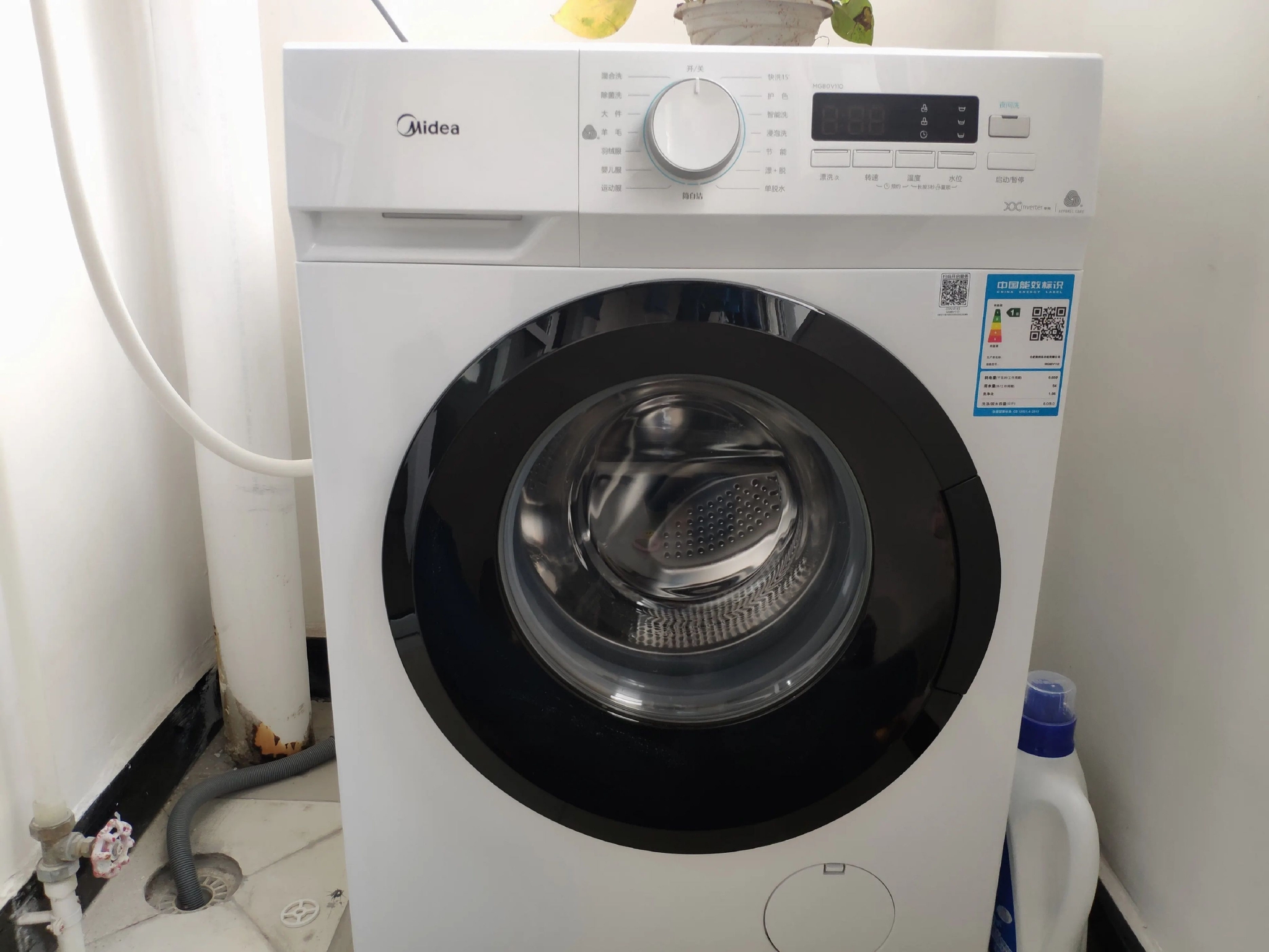 滚筒洗衣机和波轮洗衣机哪个好?聪明人都这么选,好用还不占地方(图4) 滚筒洗衣机和波轮洗衣机哪个好?聪明人都这么选,好用还不占地方(图4)