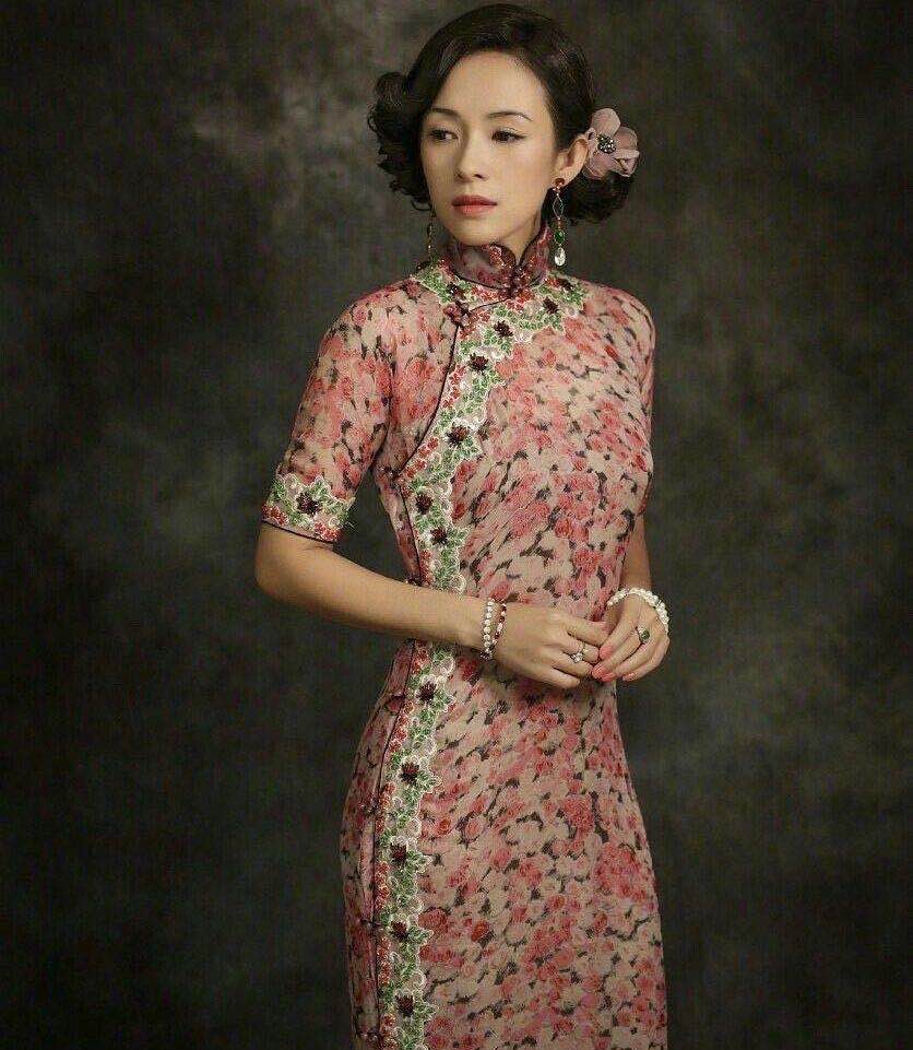 真丝旗袍只能手洗不敢机洗？TCLDD直驱滚筒洗衣机颠覆认知(图1)