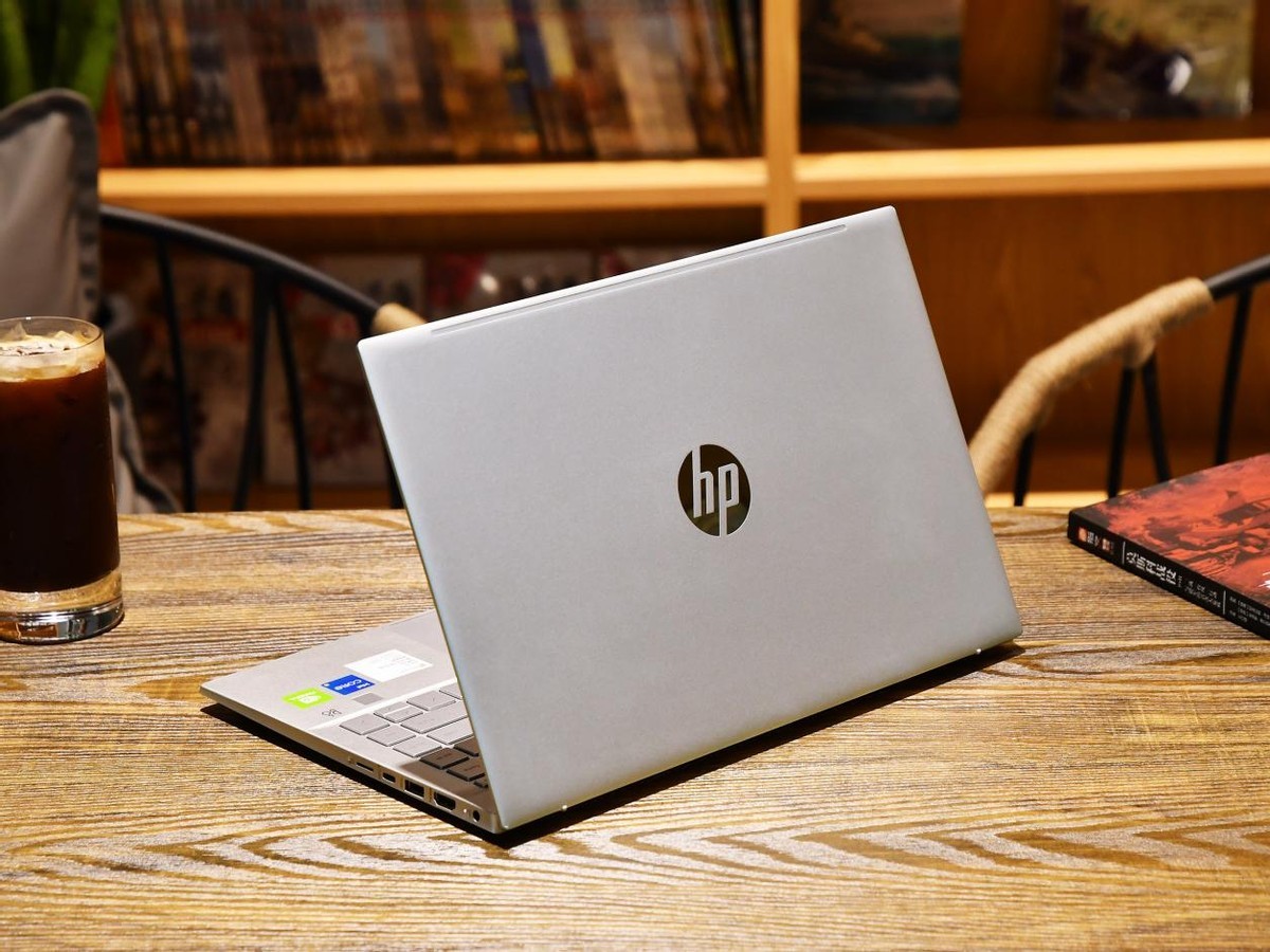 将性能和轻薄发挥到极致，惠普星14，一台移动的工作主力机(图1)