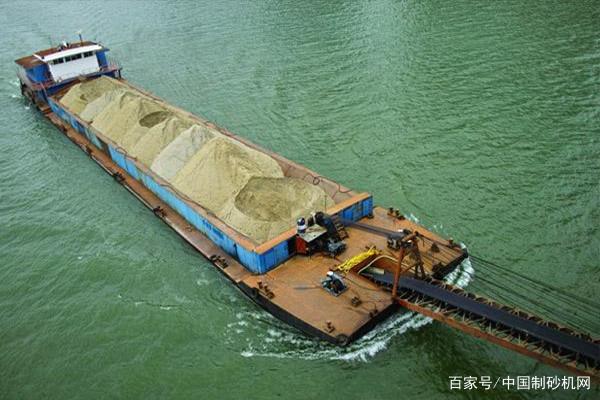 水洗砂“钱途”光明，价格突破百元大关，选择哪种洗砂机比较好？(图1)