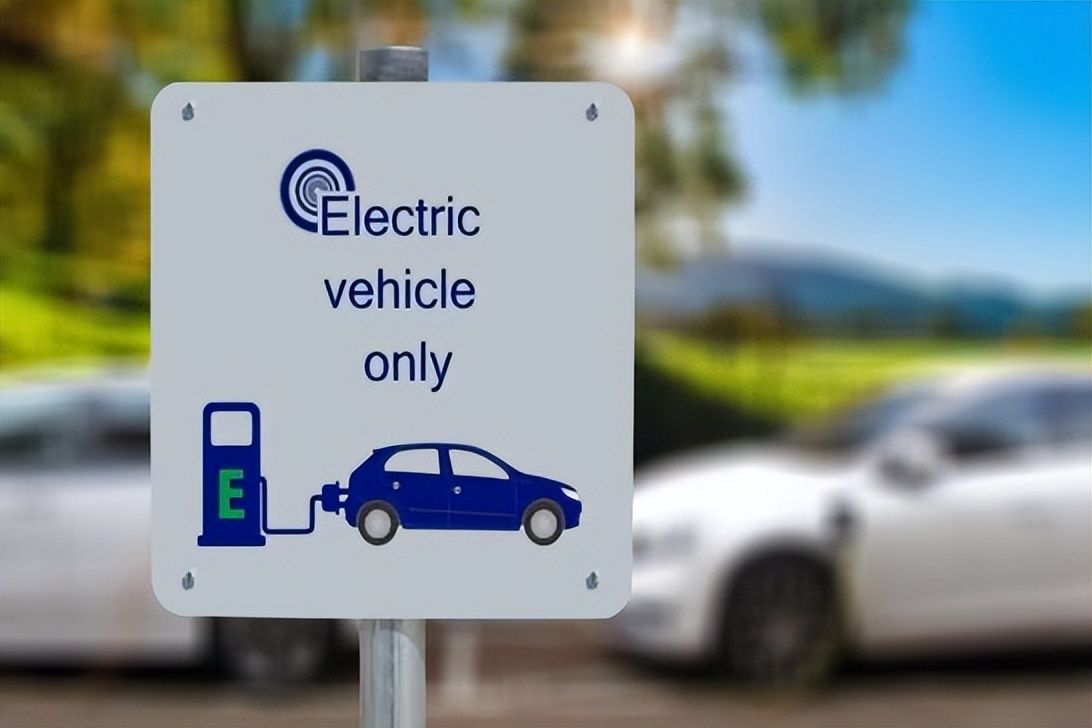 正值科技厂商“洗牌季”，为何这些厂商仍能继续壮大？(图1)