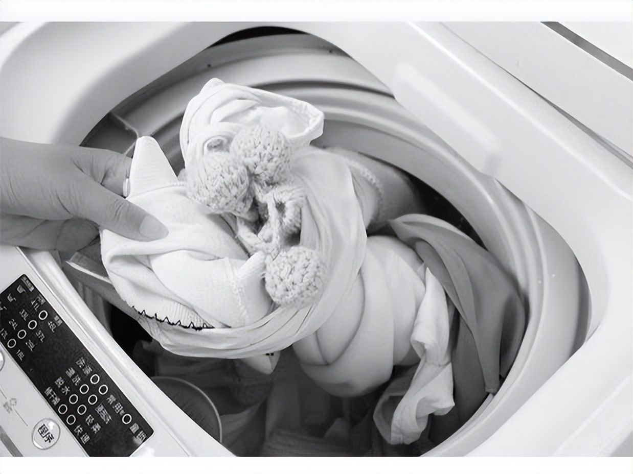 为何年轻人都不买滚筒洗衣机?听了内行人的话,我才恍然大悟(图6) 为何年轻人都不买滚筒洗衣机?听了内行人的话,我才恍然大悟(图6)