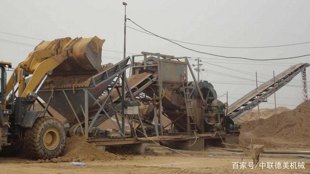 洗砂振动筛沙机出现“扭振”时，怎么处理？(图1)