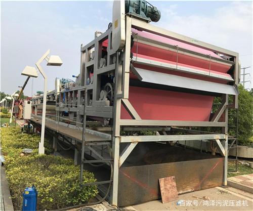 造成带式压滤机出泥稀的问题是什么？(图1)
