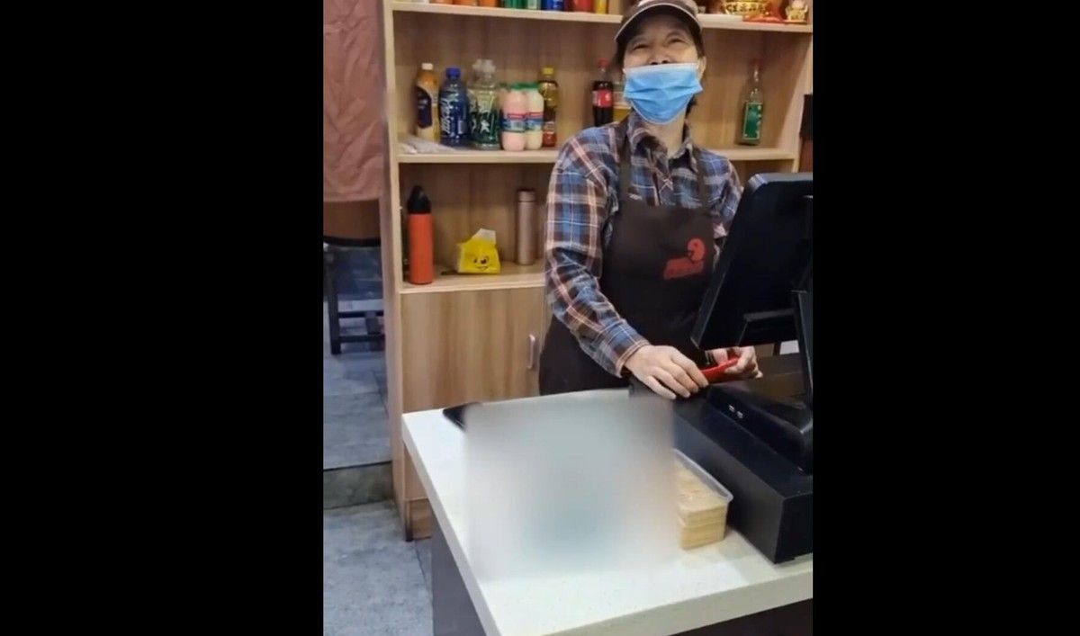 耀阳前景危机，发视频自曝吃不起饭的窘境！网友：洗不白不买账(图5)