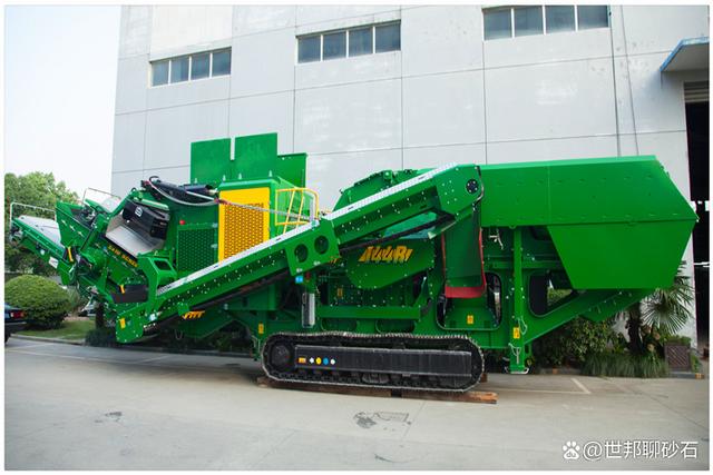 建筑用砂_制砂设备有移动的吗？哪种建筑用花岗岩移动制砂机好？(图2)