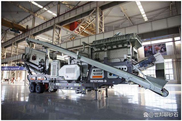 建筑用砂_制砂设备有移动的吗？哪种建筑用花岗岩移动制砂机好？(图1)