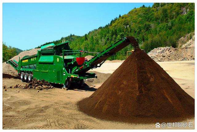 建筑用砂_制砂设备有移动的吗？哪种建筑用花岗岩移动制砂机好？(图8)