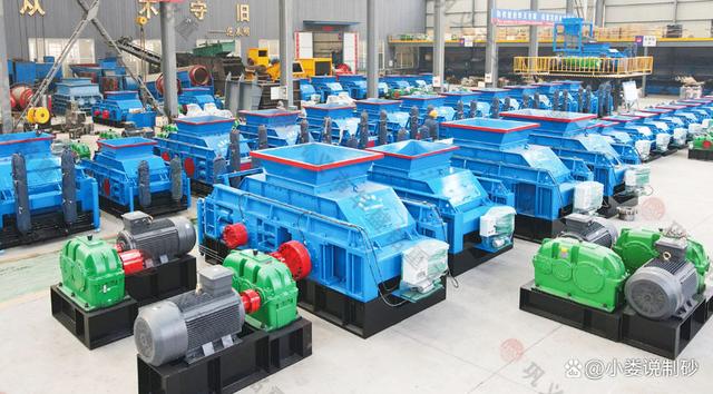 花岗岩对辊制砂机(图3)