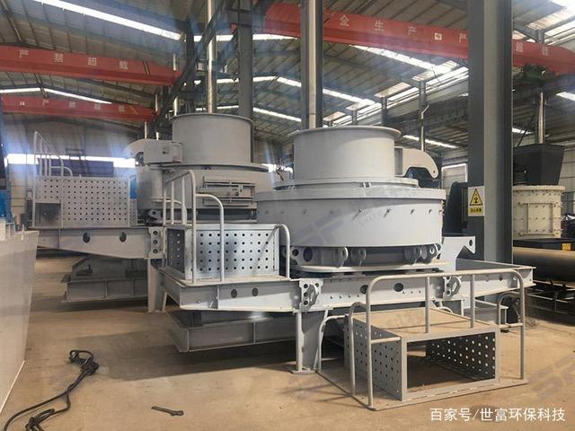 花岗岩制砂机介绍?花岗岩制砂生产线工艺是什么?(图2) 花岗岩制砂机介绍?花岗岩制砂生产线工艺是什么?(图2)