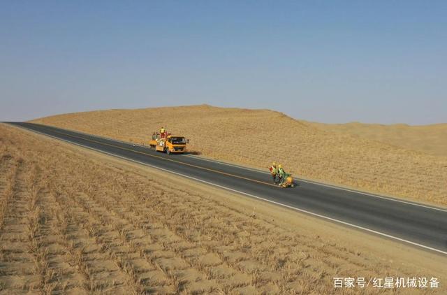 世界最长沙漠公路!新疆尉且沙漠公路即将建成通车,砂石企业必看(图3) 世界最长沙漠公路!新疆尉且沙漠公路即将建成通车,砂石企业必看(图3)