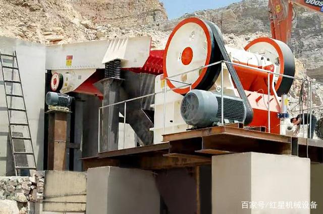 世界最长沙漠公路!新疆尉且沙漠公路即将建成通车,砂石企业必看(图6) 世界最长沙漠公路!新疆尉且沙漠公路即将建成通车,砂石企业必看(图6)