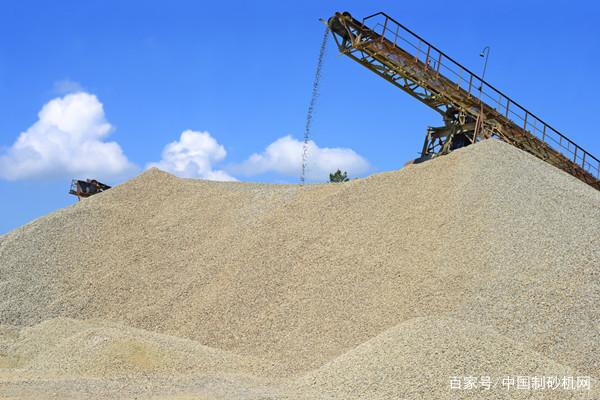 还在纠结如何选择螺旋洗砂机厂家？看完这3点，不再迷茫(图1)