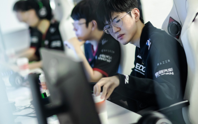 EDG迎来一洗前耻机会！Icon加盟BLG，首发就遇到硬茬(图3)