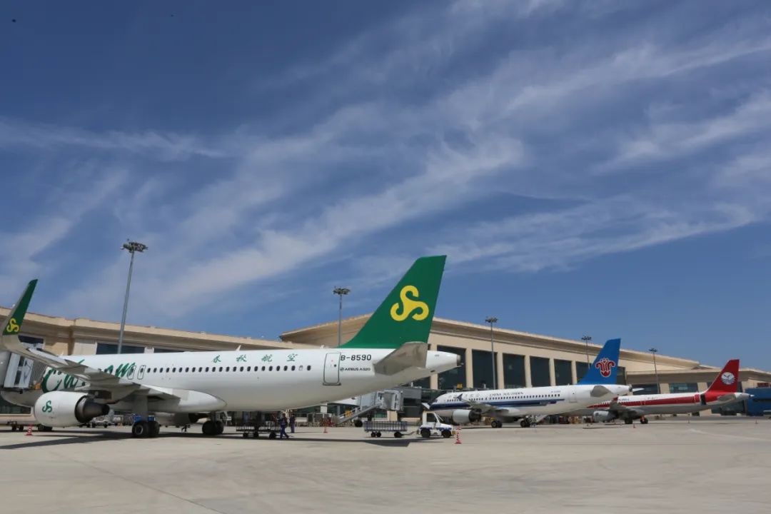 哈尔滨飞机场停车收费标准多少钱一天，太平机场地下停车场怎么走(图4)