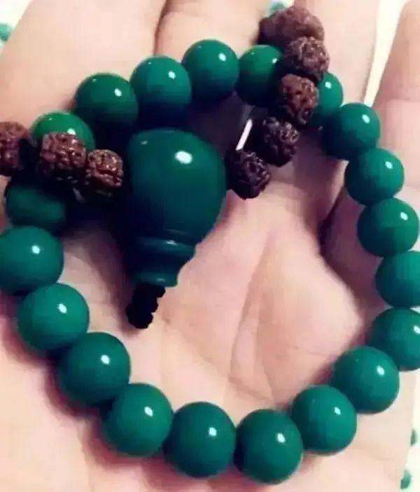 说说绿松石的清洗与保养(图1)