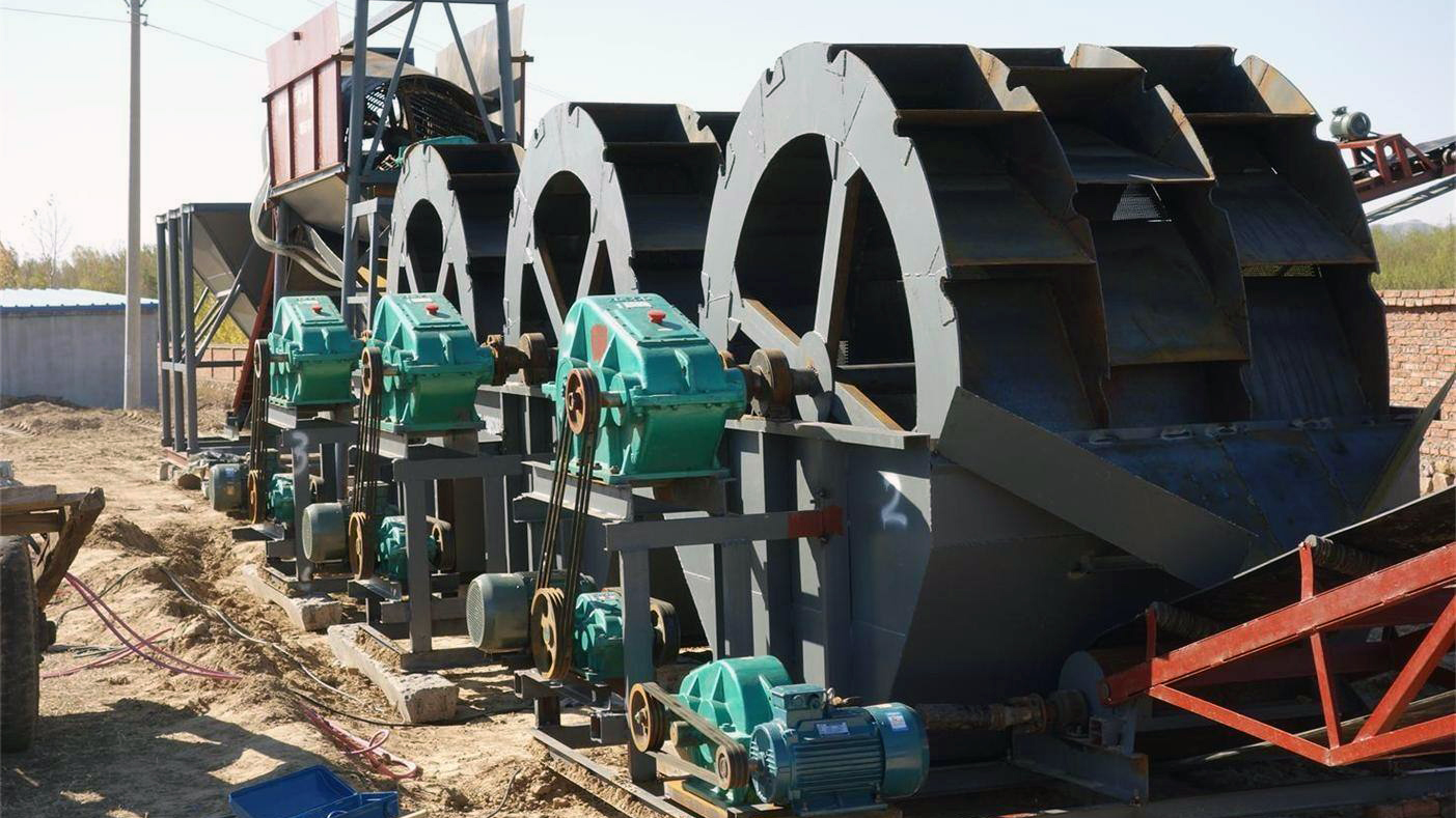 买一套小型洗沙设备要多少钱，10万够吗？(图1)