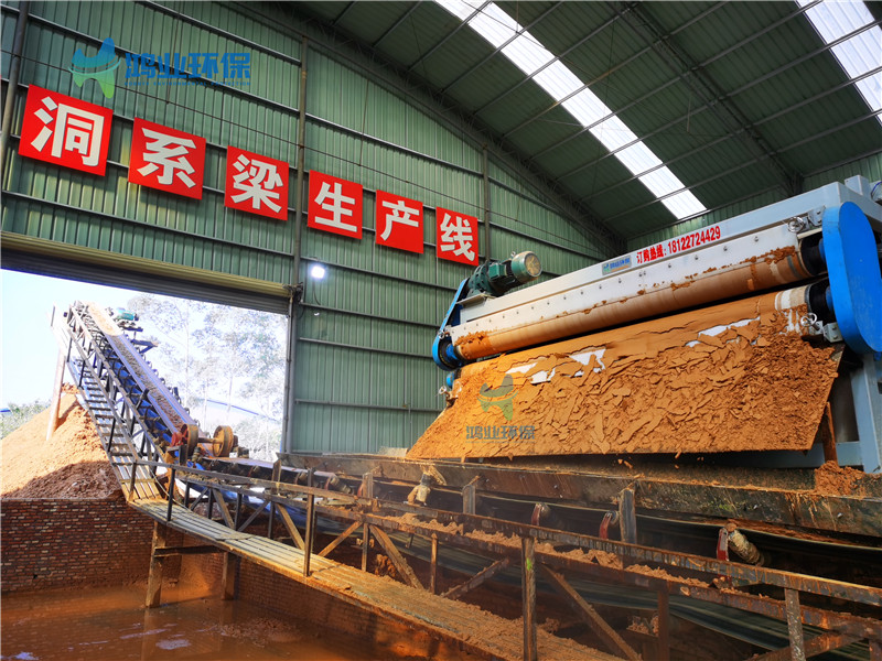 洗砂场泥浆污水处理工艺流程介绍带式压滤机详细功能讲解(图2)