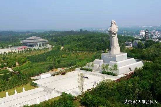 湖北随州市洗砂场污水处理带式泥浆压滤机现场(图1)