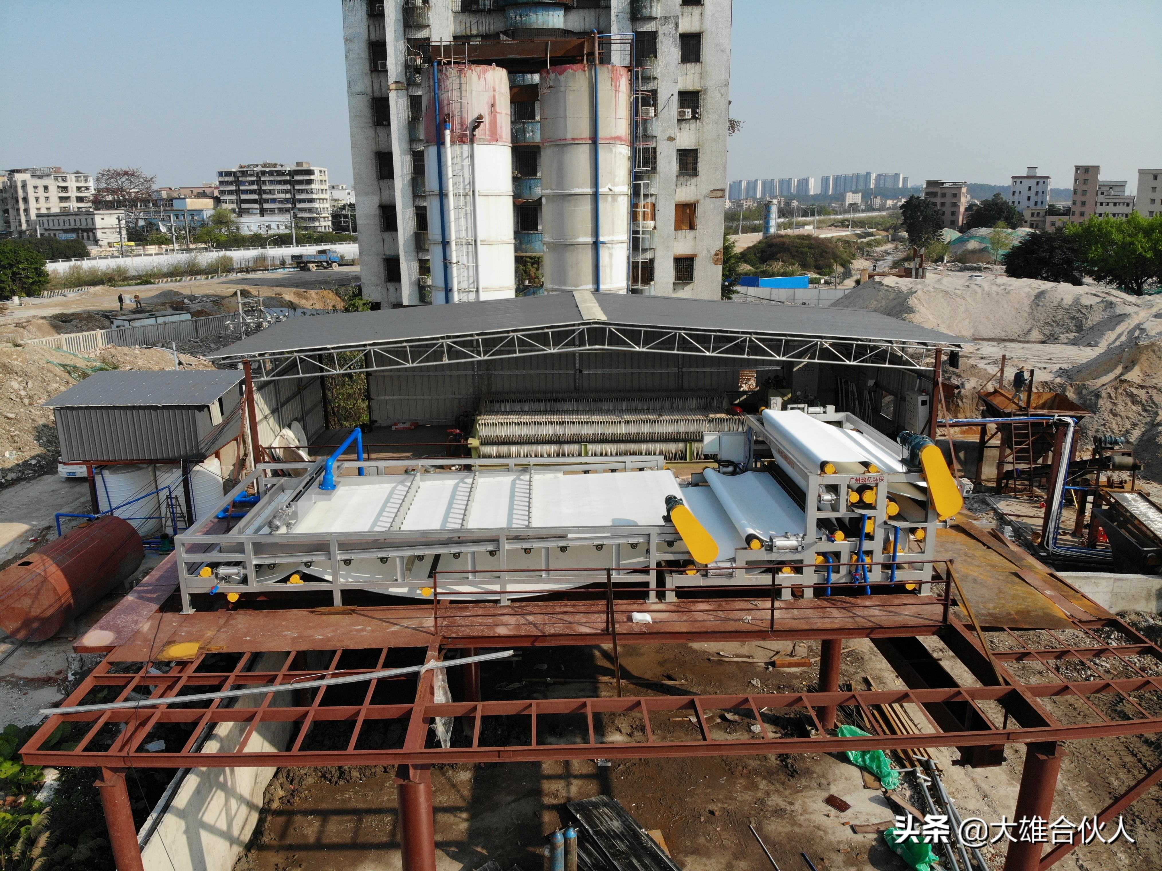 湖北省宜昌市洗砂场，带式压滤机泥浆脱水处理现场(图6)