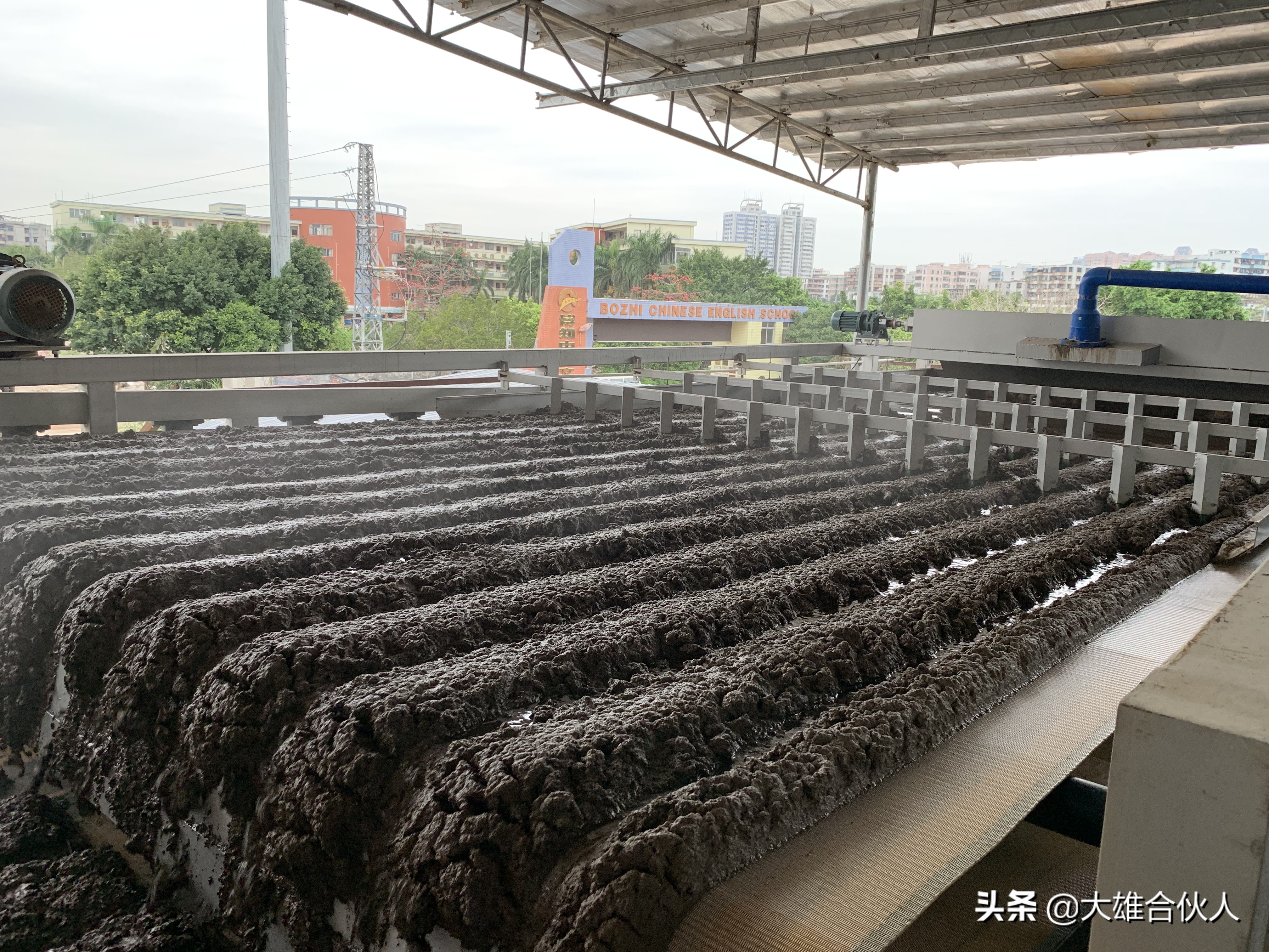 湖北省宜昌市洗砂场，带式压滤机泥浆脱水处理现场(图8)