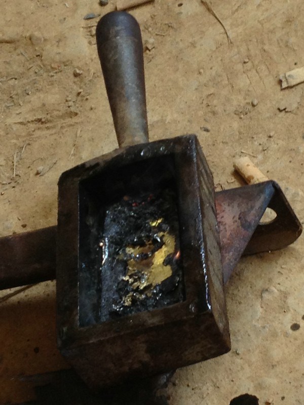 非洲淘金揭秘系列之三金的熔炼(图4)