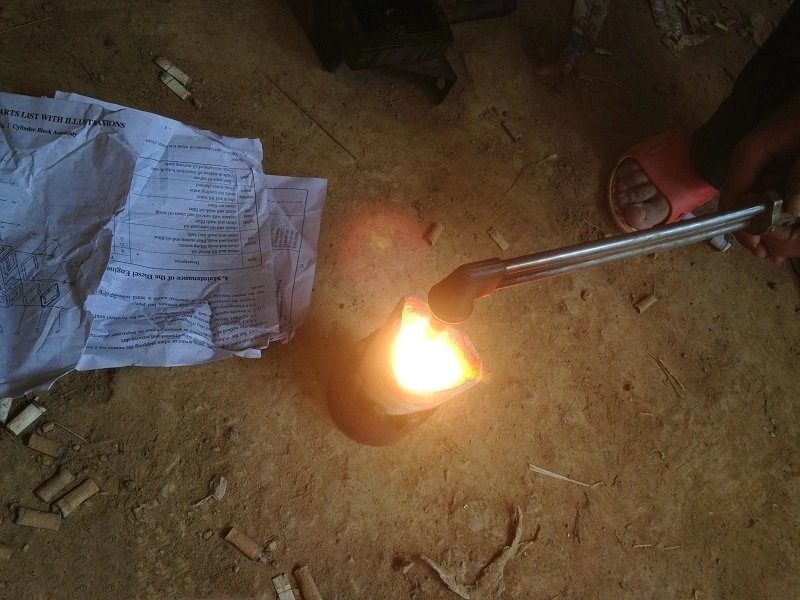 非洲淘金揭秘系列之三金的熔炼(图3)