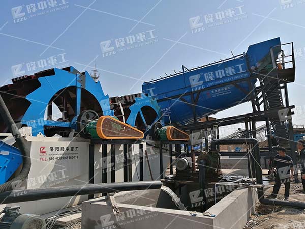 洗石粉用什么设备，轮斗洗砂机和螺旋洗砂机哪个更好用？(图1)