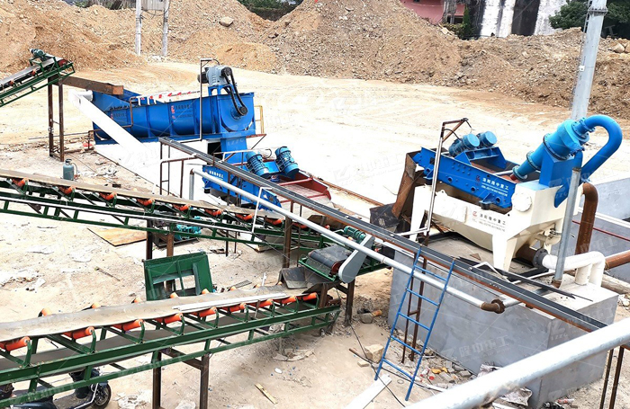 细沙回收机脱水筛为何成为洗沙生产线的重要设备(图3)