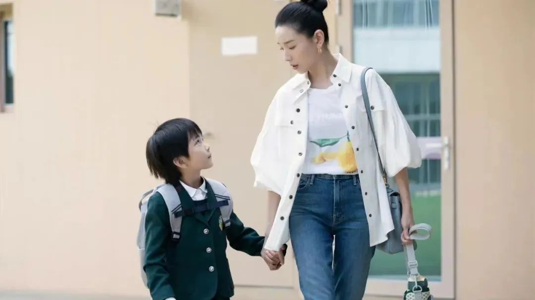 40集《加油!妈妈》收官!除一人坐牢,全员洗白与和解,你接受吗(图8) 40集《加油!妈妈》收官!除一人坐牢,全员洗白与和解,你接受吗(图8)