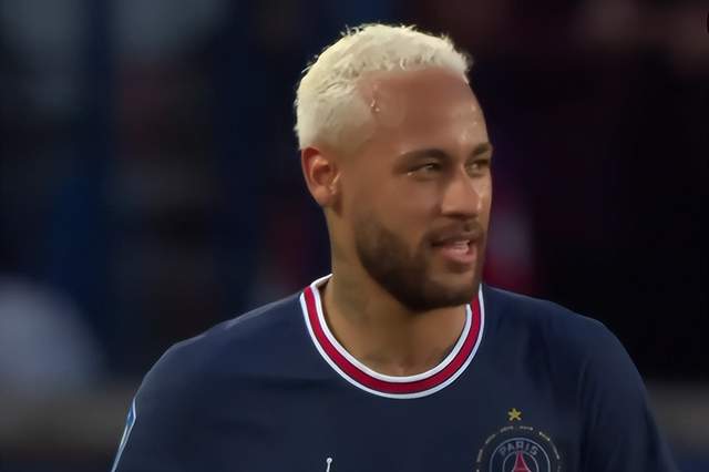 梦想还未实现，内马尔拒绝离队，合同中有特殊条款，想清洗他很难(图4)