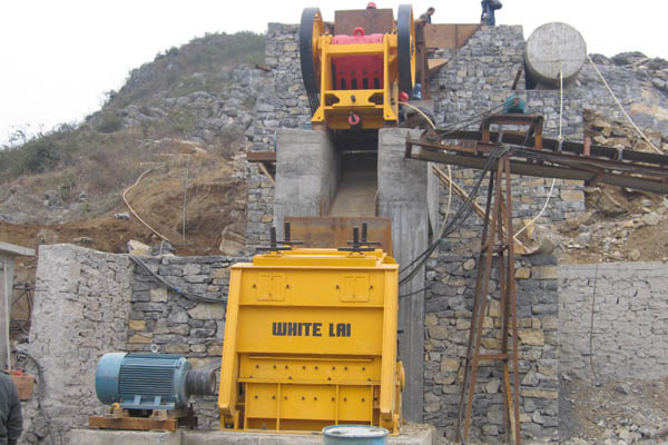 高效反击式细碎机设备成矿山机械发展的重点(图1)