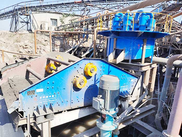 时产150吨的石英砂洗砂生产线如何配置?水洗砂生产现场(图4) 时产150吨的石英砂洗砂生产线如何配置?水洗砂生产现场(图4)