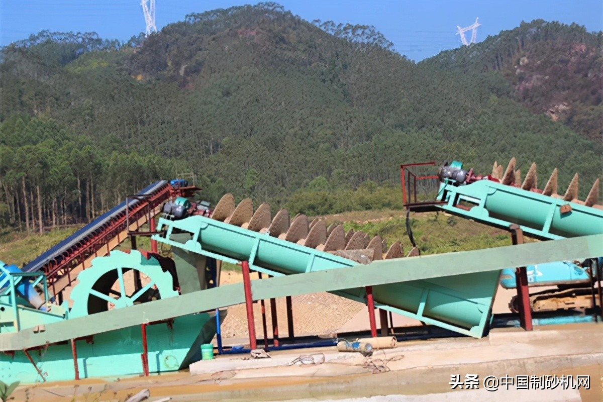 轮斗式洗砂机产量低怎么办？记住这四点，教你迅速提高产量(图2)