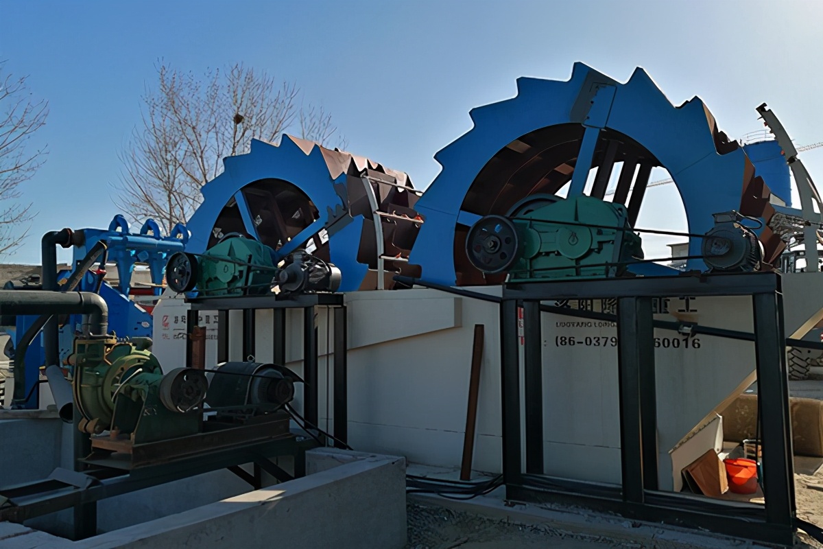 轮斗式洗砂机清洗能力强助力高品质沙子生产(图2)