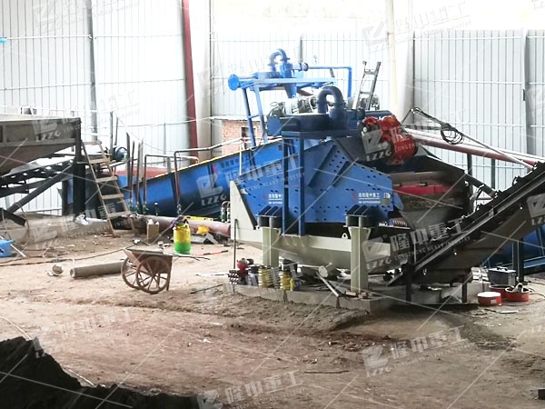 隆中螺旋洗砂一体机具有环保低耗的优势所在(图2) 隆中螺旋洗砂一体机具有环保低耗的优势所在(图2)