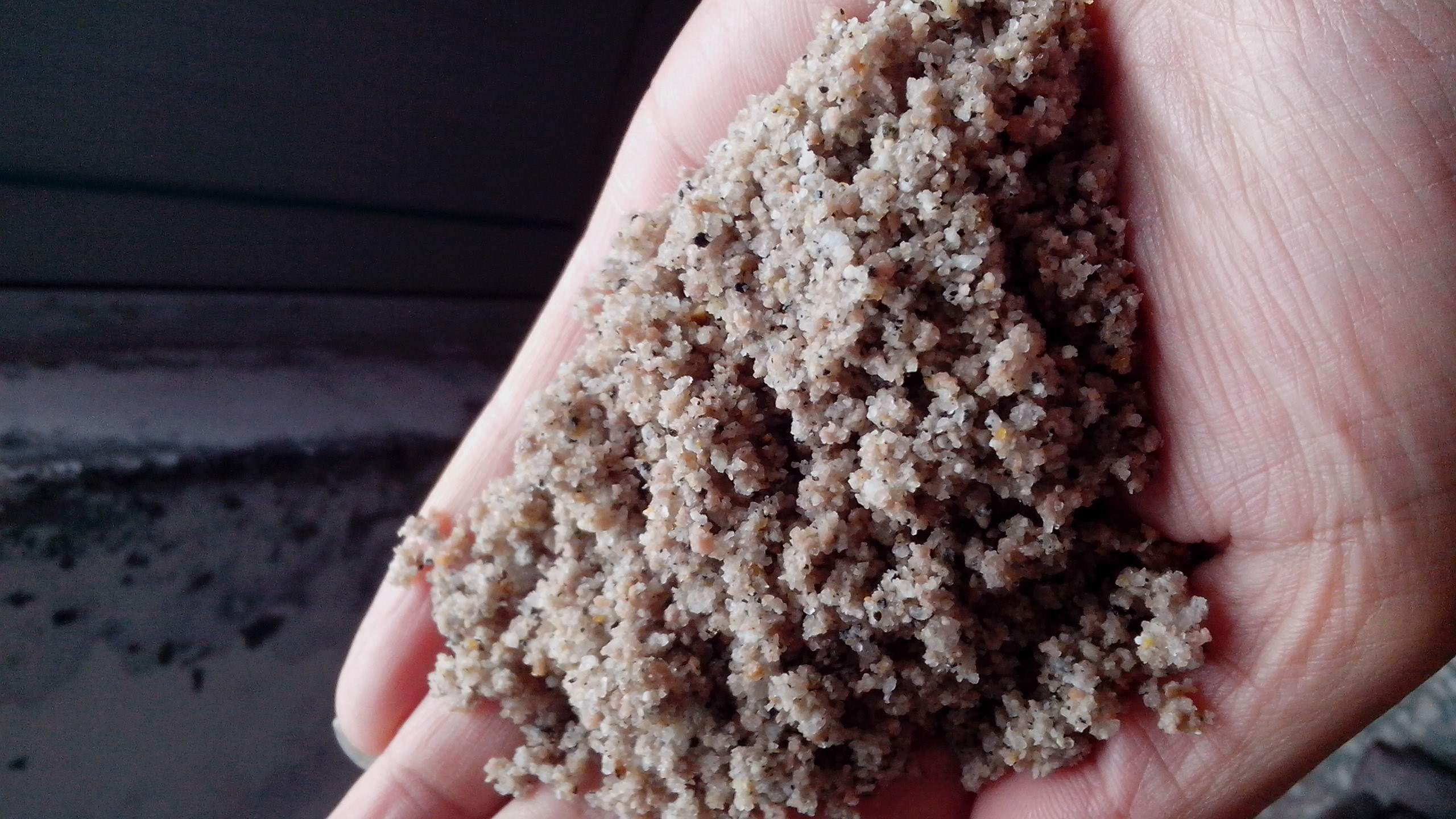 轮斗式洗砂机让你砂场的沙子明亮洁净(图1)