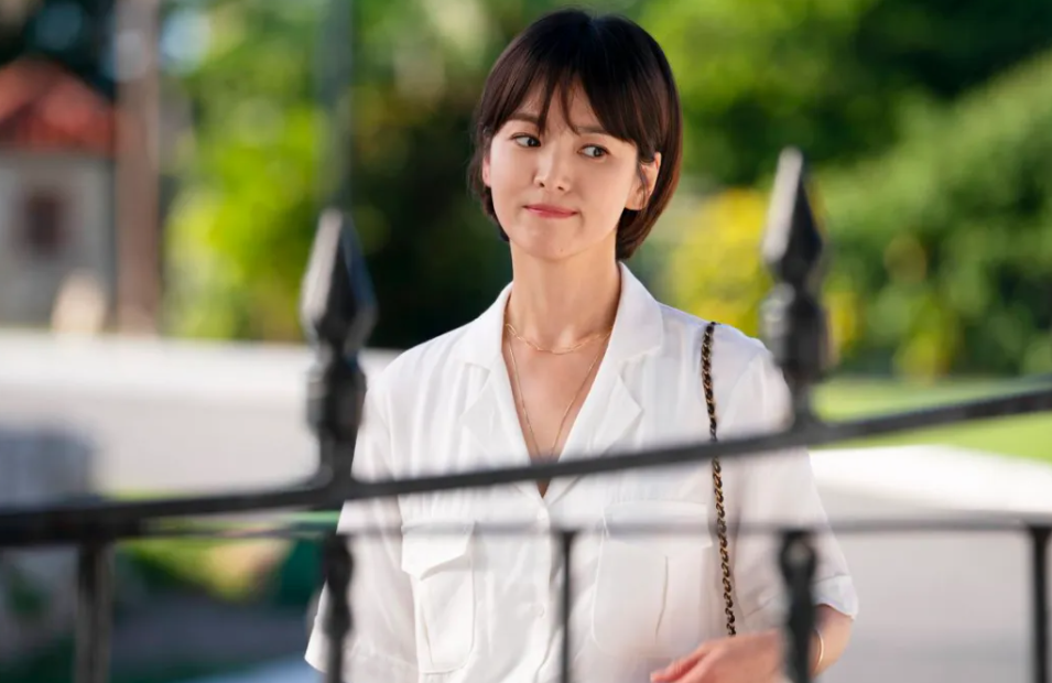 让伊能静当替身,用天价矿泉水洗澡,宋慧乔离婚真相和朴某惠有关(图2) 让伊能静当替身,用天价矿泉水洗澡,宋慧乔离婚真相和朴某惠有关(图2)