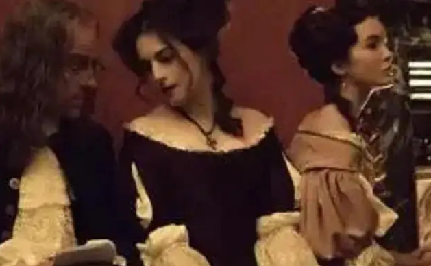 路易十四活了77年只洗过7次澡，其情妇回忆：十米外臭气熏天(图2)