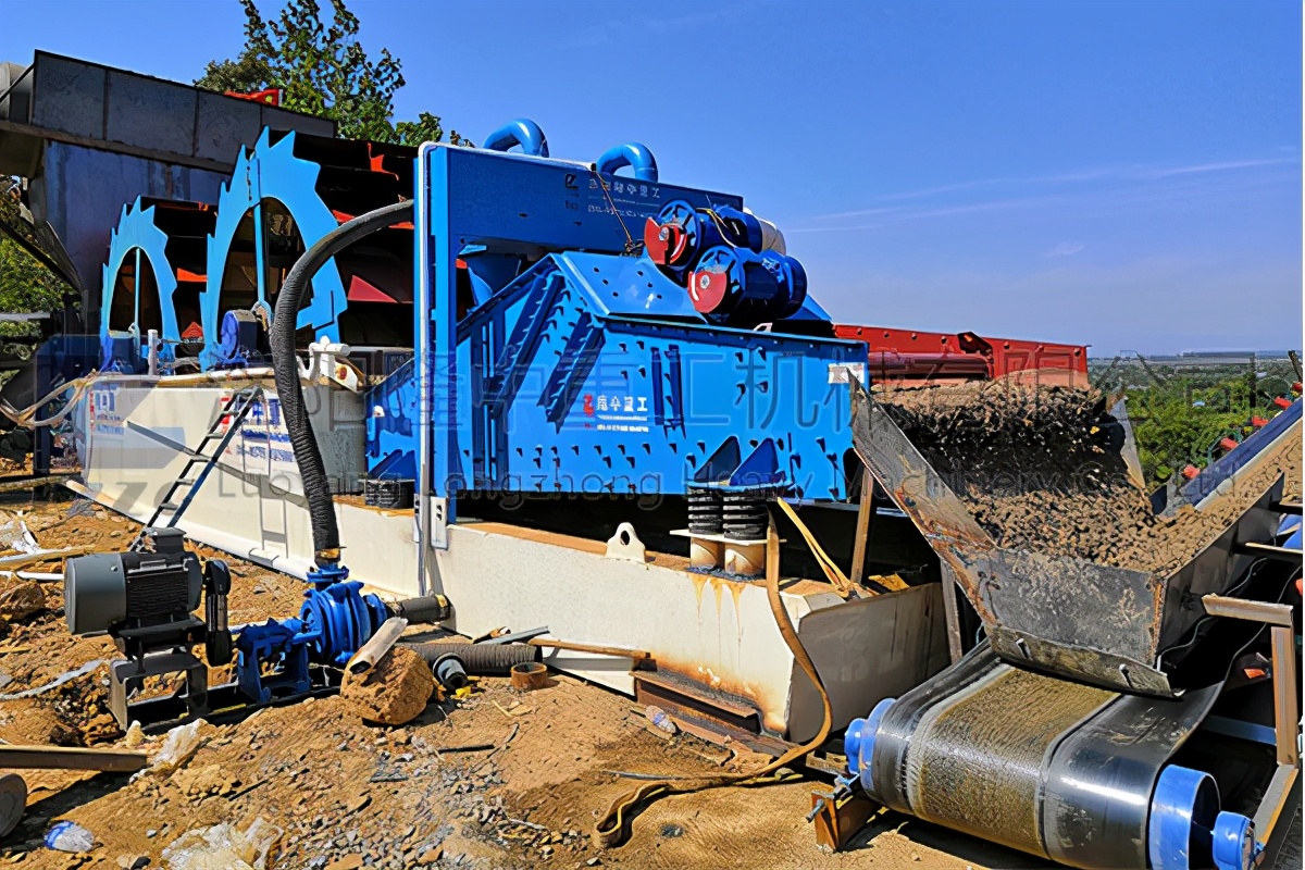 为什么用户都会选择轮斗式洗砂机？(图2)