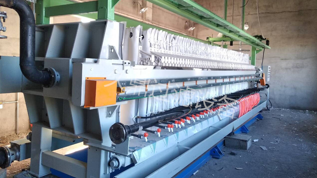 煤泥压缩脱水机(图1) 煤泥压缩脱水机(图1)