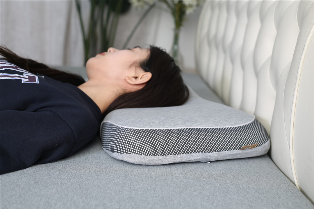 【居家好物】云朵可机洗无感绵释压枕(图3)