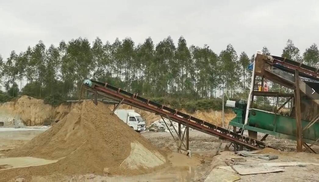 赣东矿机9米螺旋式洗石机洗砂机现场视频圆滚筒洗石机洗矿视频(图3)