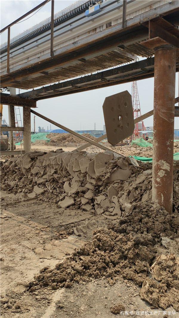 打桩泥浆处理压滤机(图1)